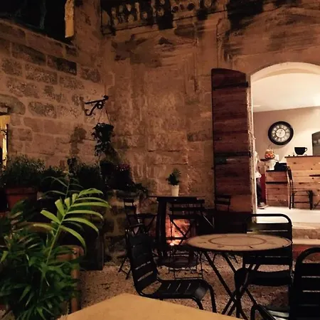 Affittacamere La Maison Comte, *